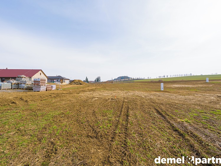 Prodej stavebního pozemku 1 014 m² - foto 5