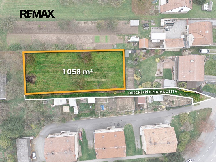 Prodej stavebního pozemku 1 058 m² - foto 1
