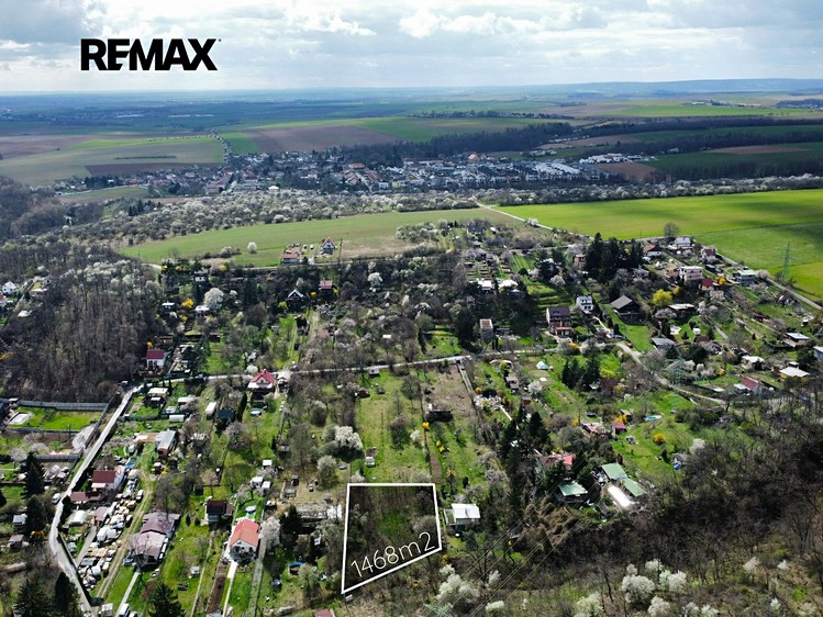 Prodej stavebního pozemku 1 468 m² - foto 2