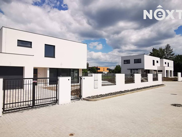 Prodej stavebního pozemku 474 m² - foto 2