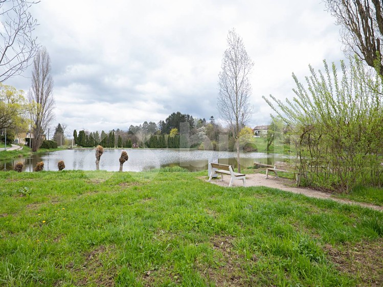 Prodej stavebního pozemku 580 m² - foto 7