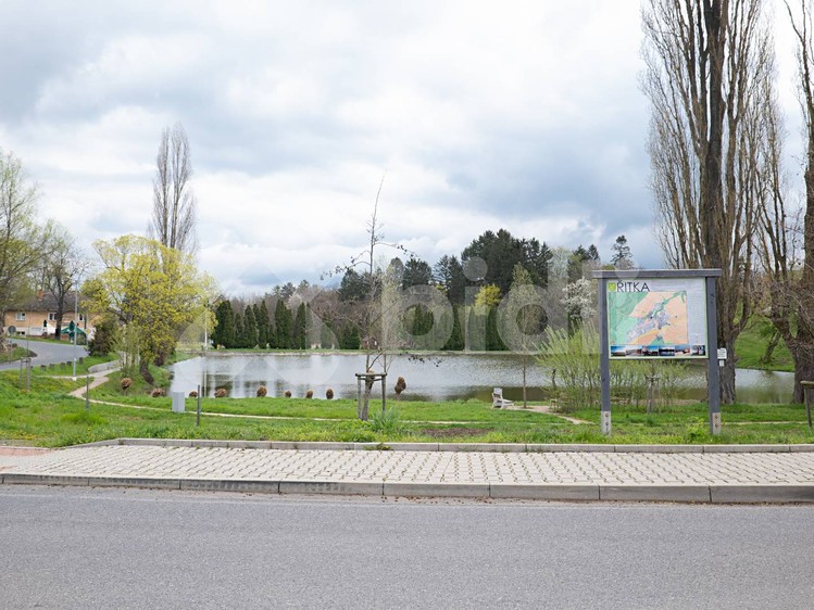 Prodej stavebního pozemku 580 m² - foto 6