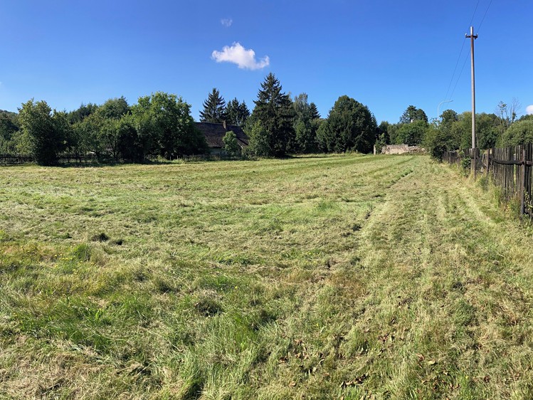 Prodej stavebního pozemku 1 789 m² - foto 2