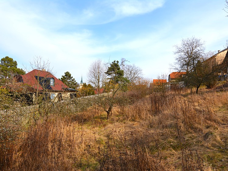 Prodej stavebního pozemku 1 940 m² - foto 3