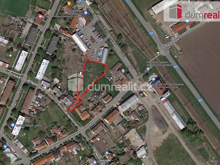 Prodej stavebního pozemku 2 401 m² - foto 4