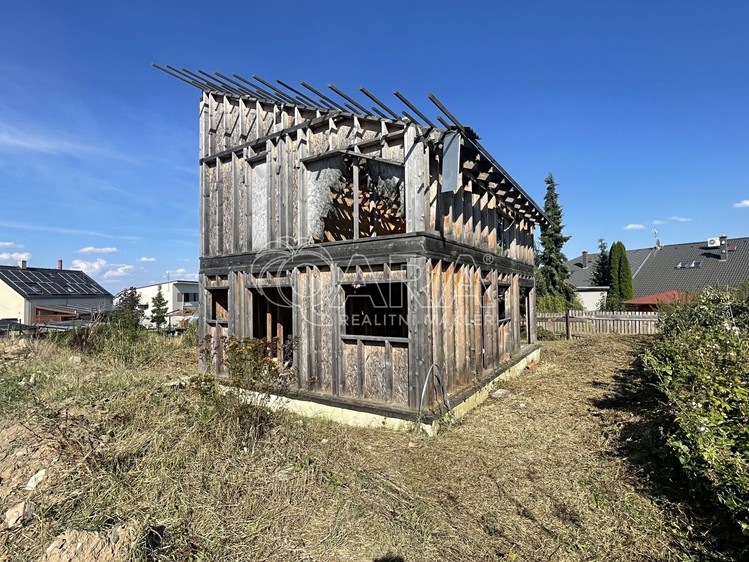 Prodej  stavebního pozemku 266 m² - foto 4