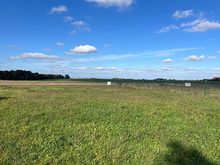 Prodej stavebního pozemku 1 434 m² - foto 1