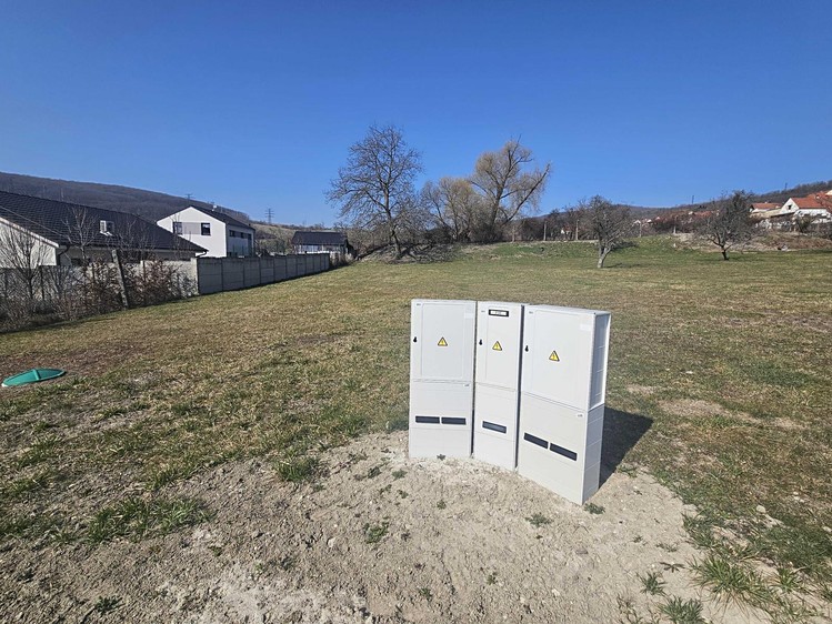 Prodej stavebního pozemku 1 440 m² - foto 3