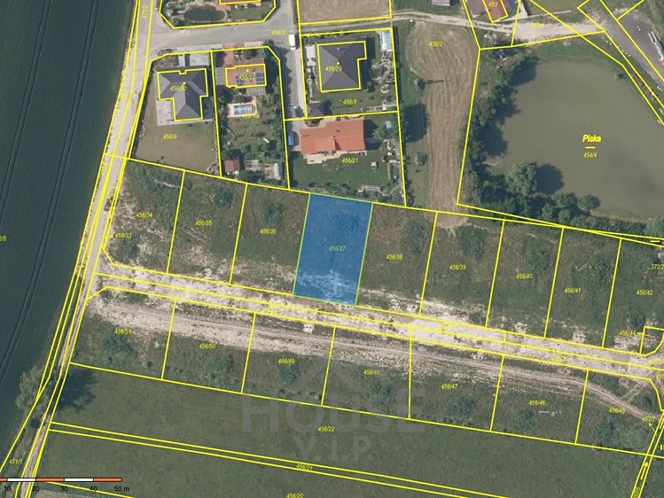 Prodej stavebního pozemku 803 m² - foto 1