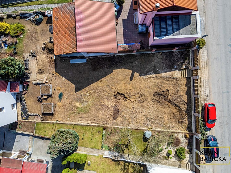 Prodej stavebního pozemku 320 m² - foto 3