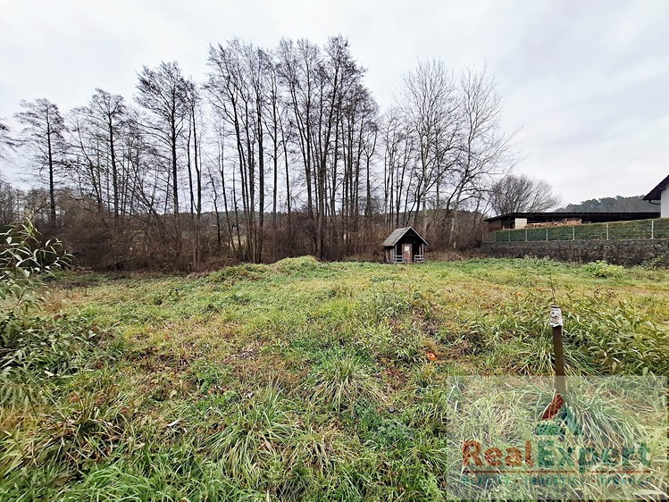 Prodej stavebního pozemku 1 000 m² - foto 4