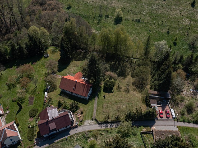 Prodej stavebního pozemku 2 357 m² - foto 3