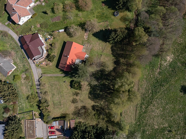 Prodej stavebního pozemku 2 357 m² - foto 4