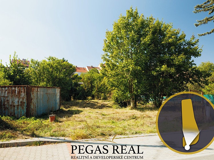 Prodej stavebního pozemku 833 m² - foto 7