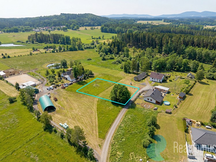 Prodej  stavebního pozemku 1 426 m² - foto 4