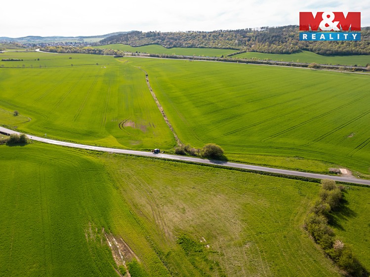 Prodej stavebního pozemku 1 914 m² - foto 5