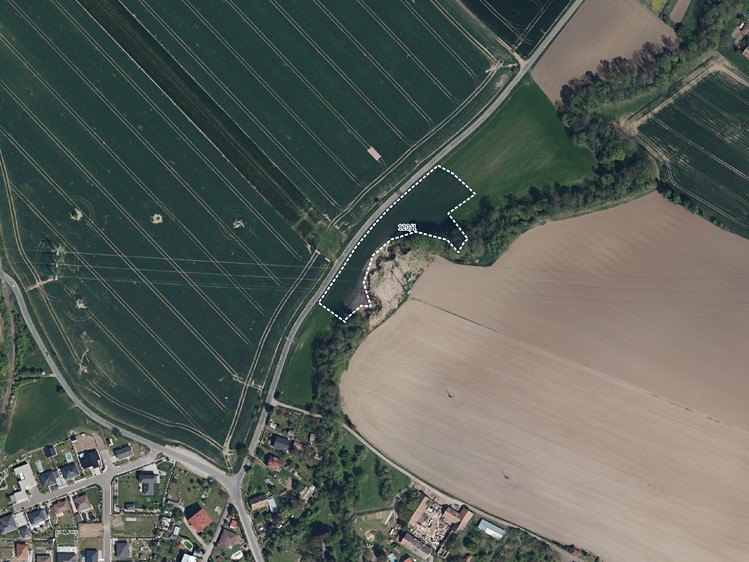 Prodej pole 6 413 m² - foto 1