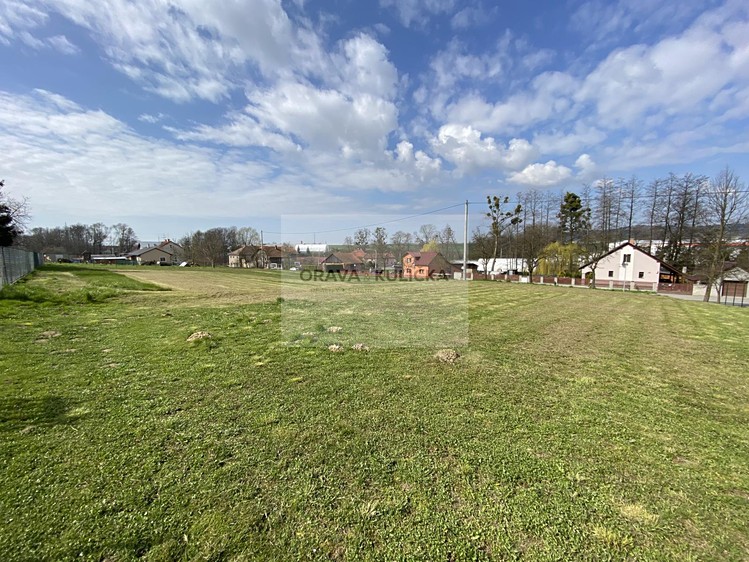 Prodej stavebního pozemku 1 063 m² - foto 3