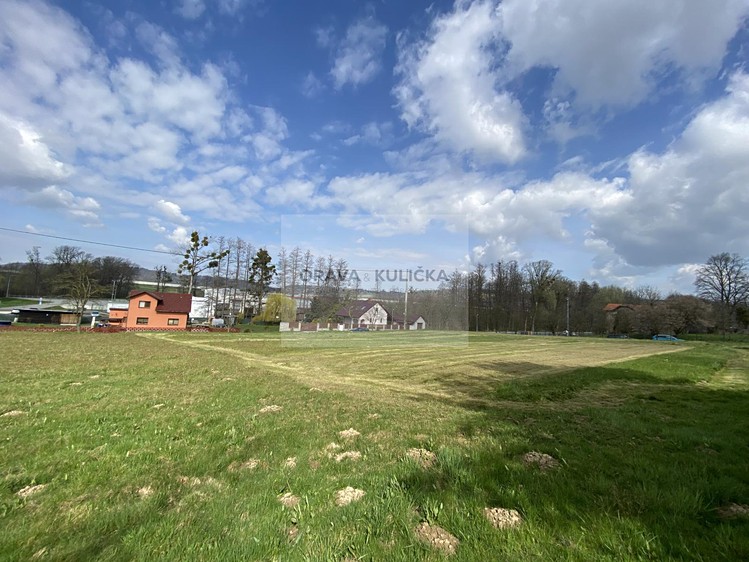 Prodej stavebního pozemku 1 063 m² - foto 5