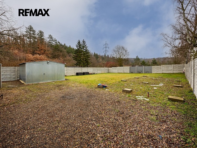Prodej  stavebního pozemku 596 m² - foto 5