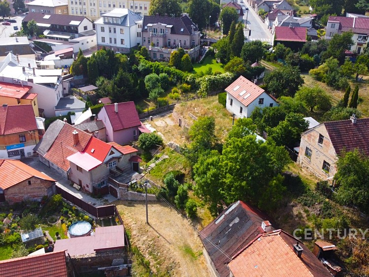 Prodej stavebního pozemku 2 952 m² - foto 3