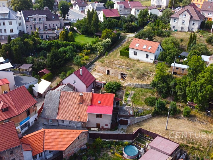 Prodej stavebního pozemku 2 952 m² - foto 5