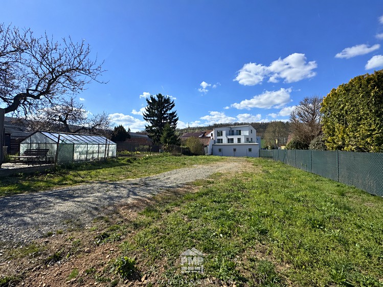 Prodej stavebního pozemku 543 m² - foto 6