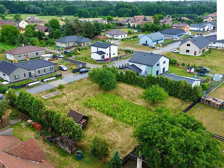 Prodej stavebního pozemku 659 m² - foto 5