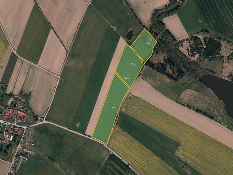 Prodej pole 53 562 m² - foto 1