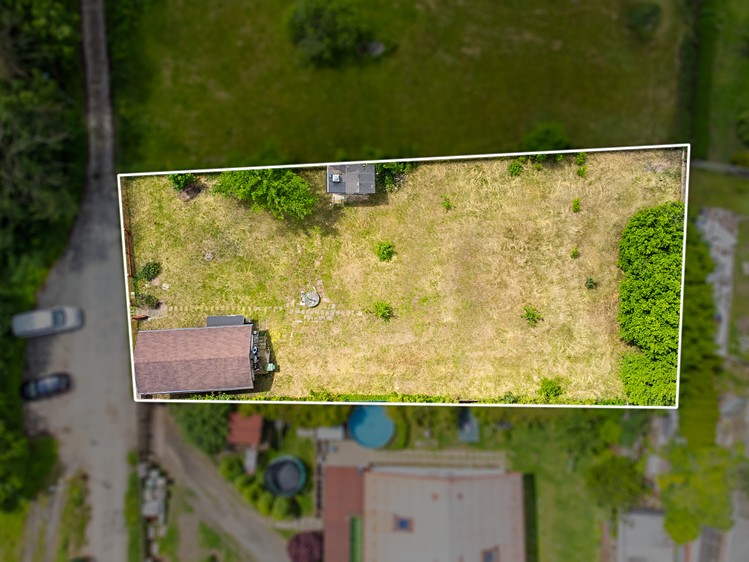 Prodej stavebního pozemku 889 m² - foto 4