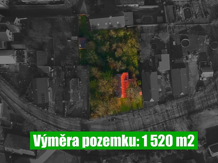 Prodej stavebního pozemku 1 520 m² - foto 7