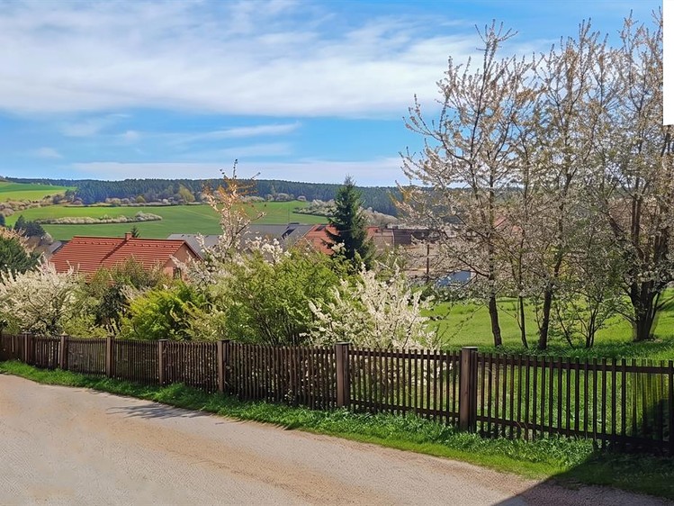 Prodej stavebního pozemku 1 229 m² - foto 2