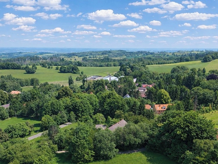 Prodej stavebního pozemku 1 200 m² - foto 3