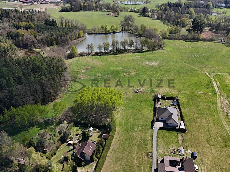 Prodej stavebního pozemku 1 335 m² - foto 8
