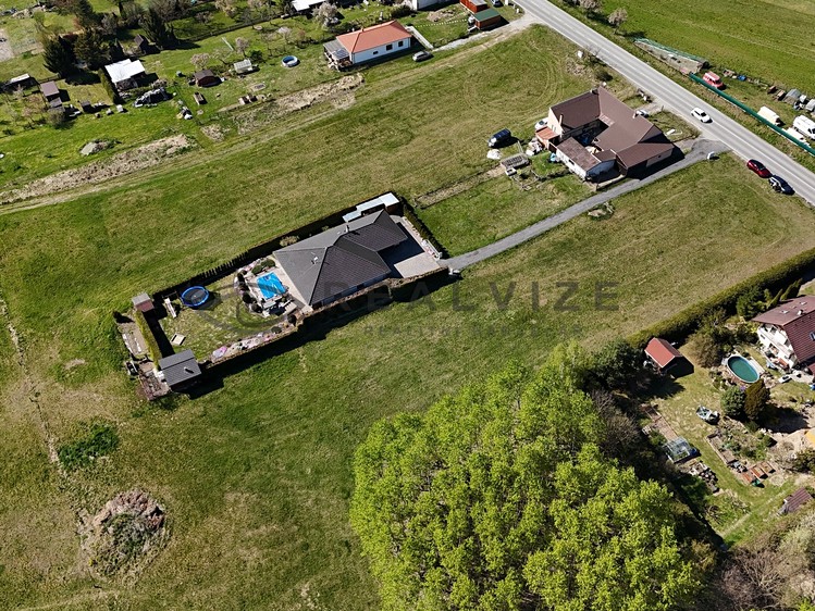 Prodej stavebního pozemku 1 335 m² - foto 5