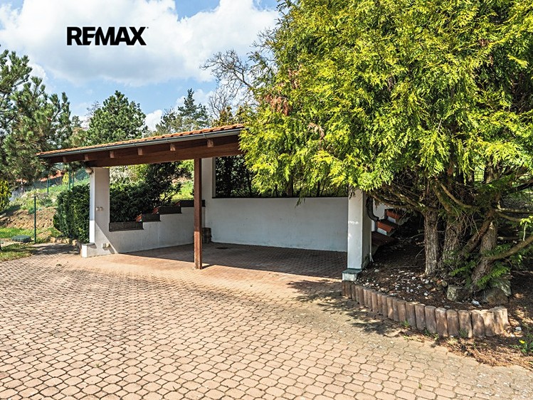 Prodej  stavebního pozemku 1 550 m² - foto 7
