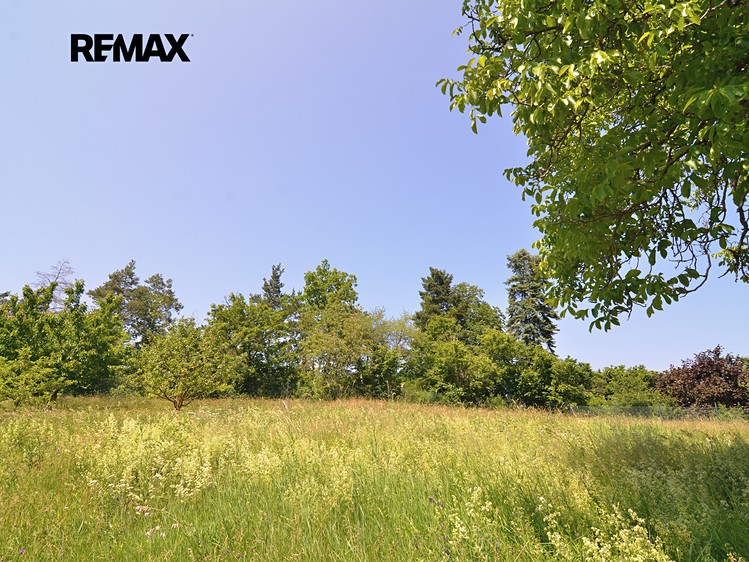 Prodej  stavebního pozemku 1 550 m² - foto 8