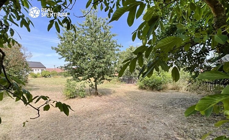 Prodej stavebního pozemku 1 236 m² - foto 8