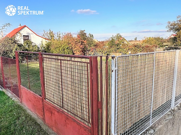 Prodej stavebního pozemku 1 236 m² - foto 5