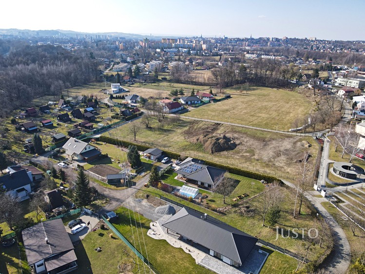 Prodej stavebního pozemku 1 088 m² - foto 8