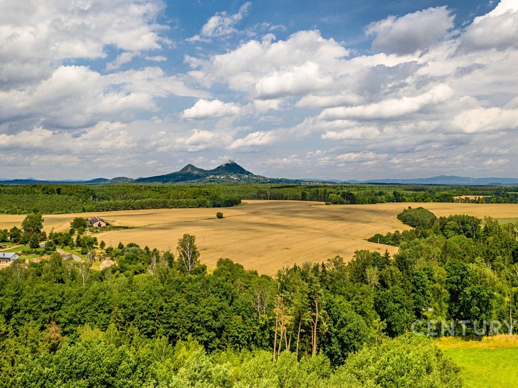Prodej stavebního pozemku 1 250 m² - foto 6