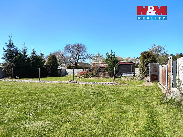 Prodej  stavebního pozemku 1 206 m² - foto 6