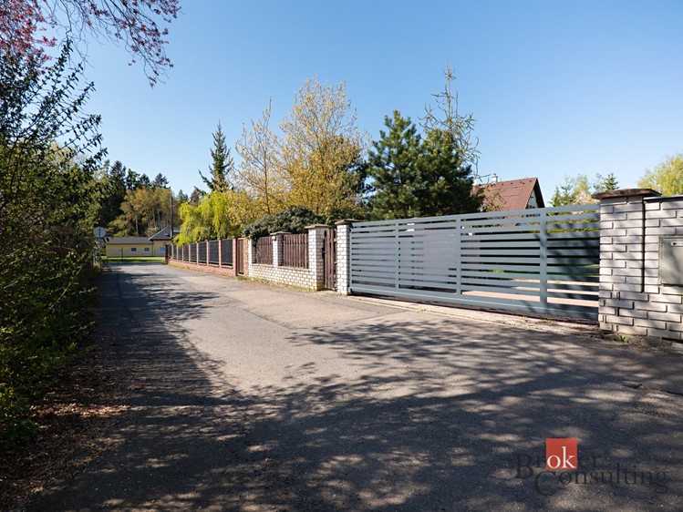 Prodej stavebního pozemku 1 306 m² - foto 7