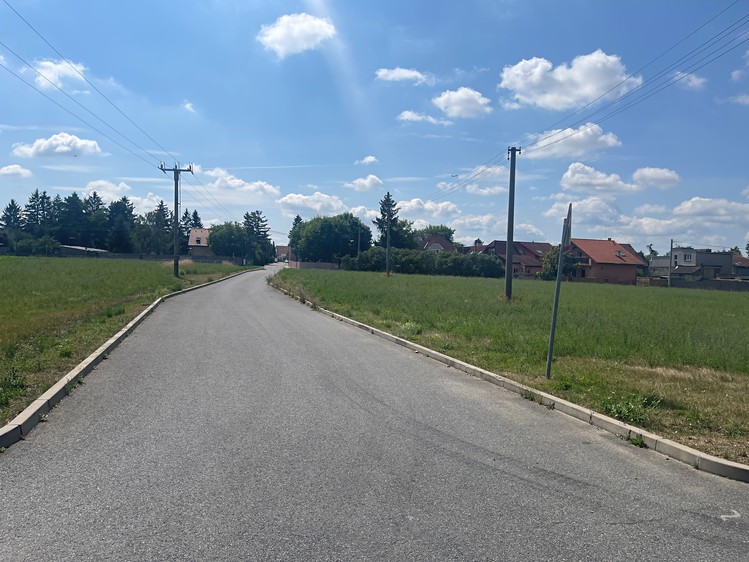 Prodej stavebního pozemku 799 m² - foto 5