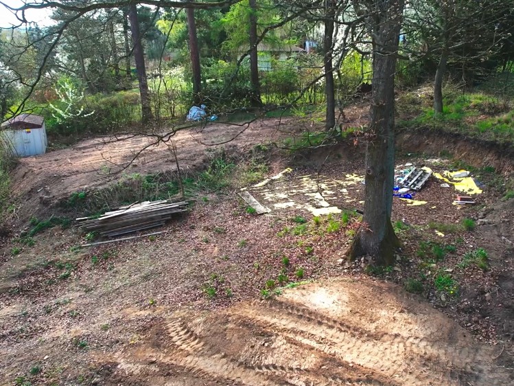 Prodej stavebního pozemku 1 071 m² - foto 3