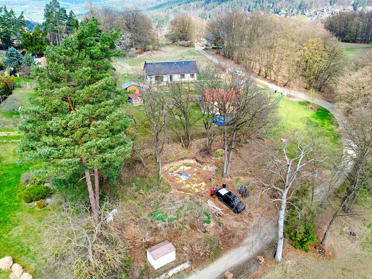 Prodej stavebního pozemku 1 071 m² - foto 6