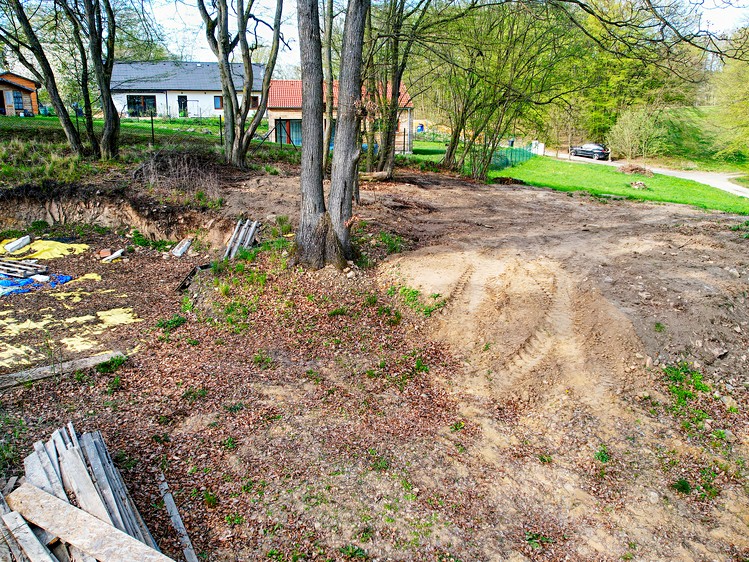 Prodej stavebního pozemku 1 071 m² - foto 7