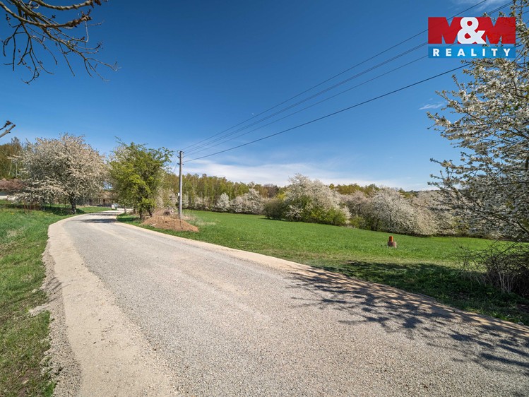 Prodej stavebního pozemku 2 000 m² - foto 2