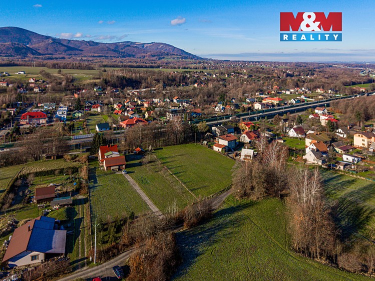 Prodej stavebního pozemku 2 270 m² - foto 6