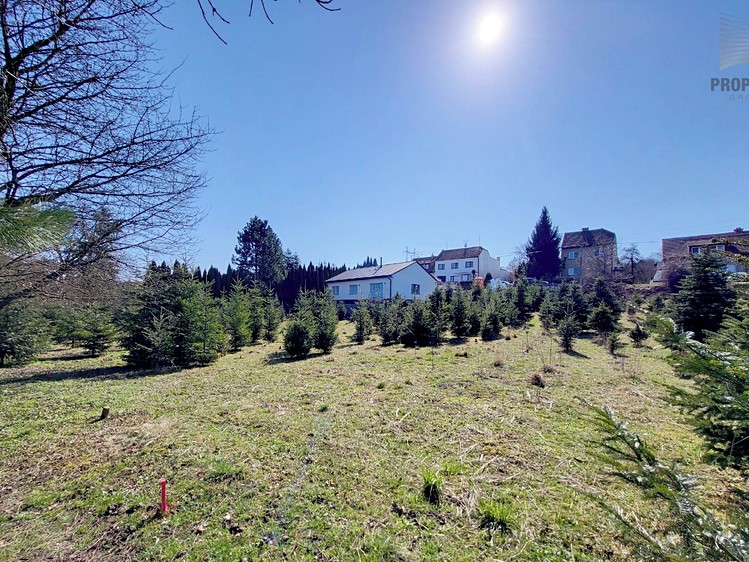 Prodej stavebního pozemku 971 m² - foto 3